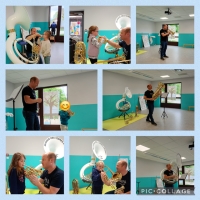 Présentation d'instruments de musique en maternelle