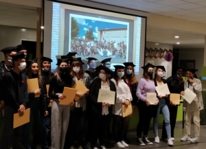 La remise du BAC dans la bonne humeur